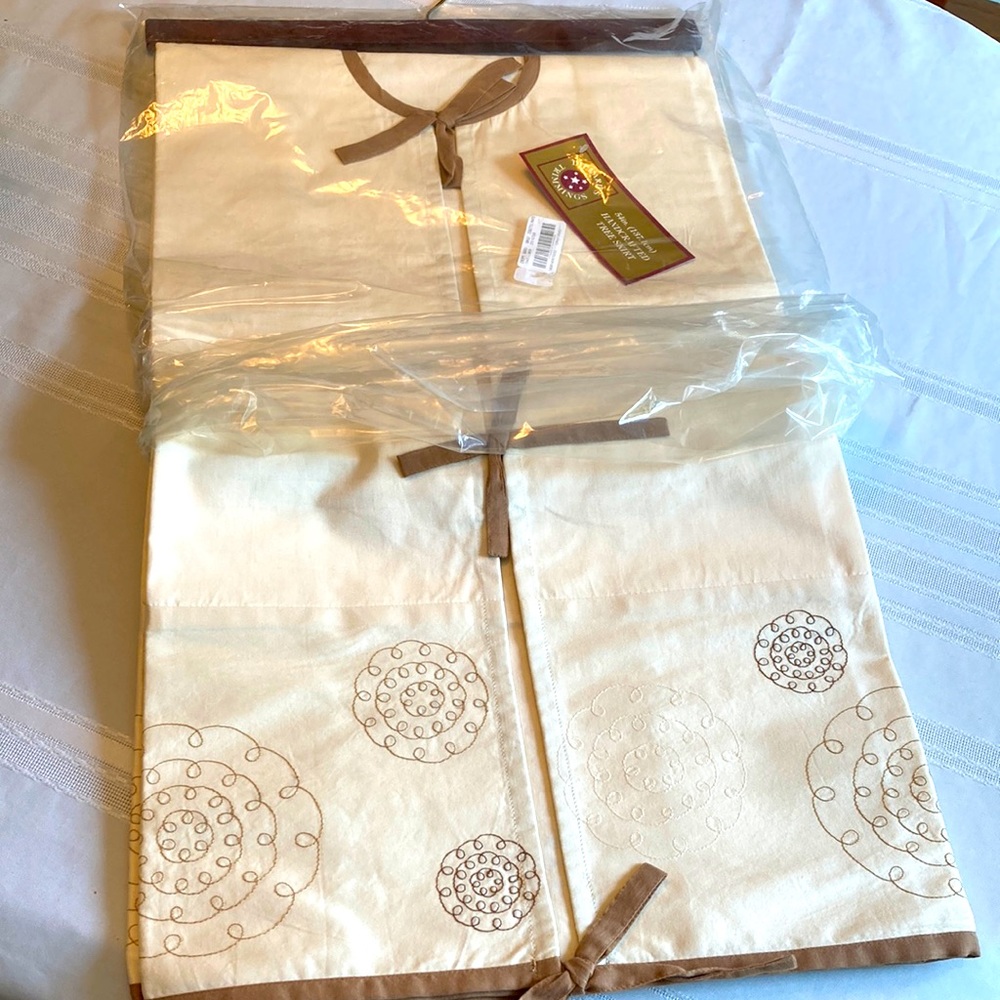 Large Christmas Tree Skirt